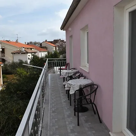 Manigo Apartment *